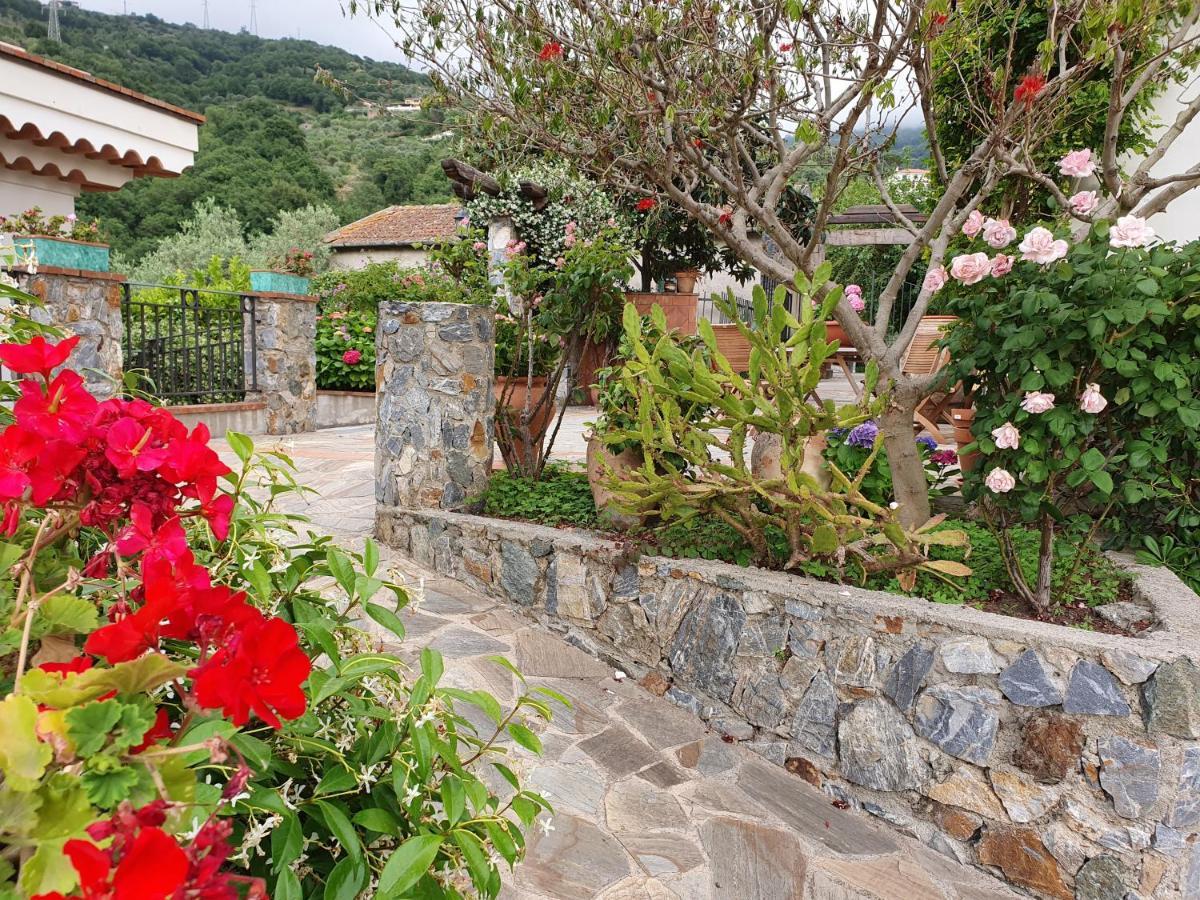 Borgo San Francesco Hotel Gioiosa Marea Ngoại thất bức ảnh