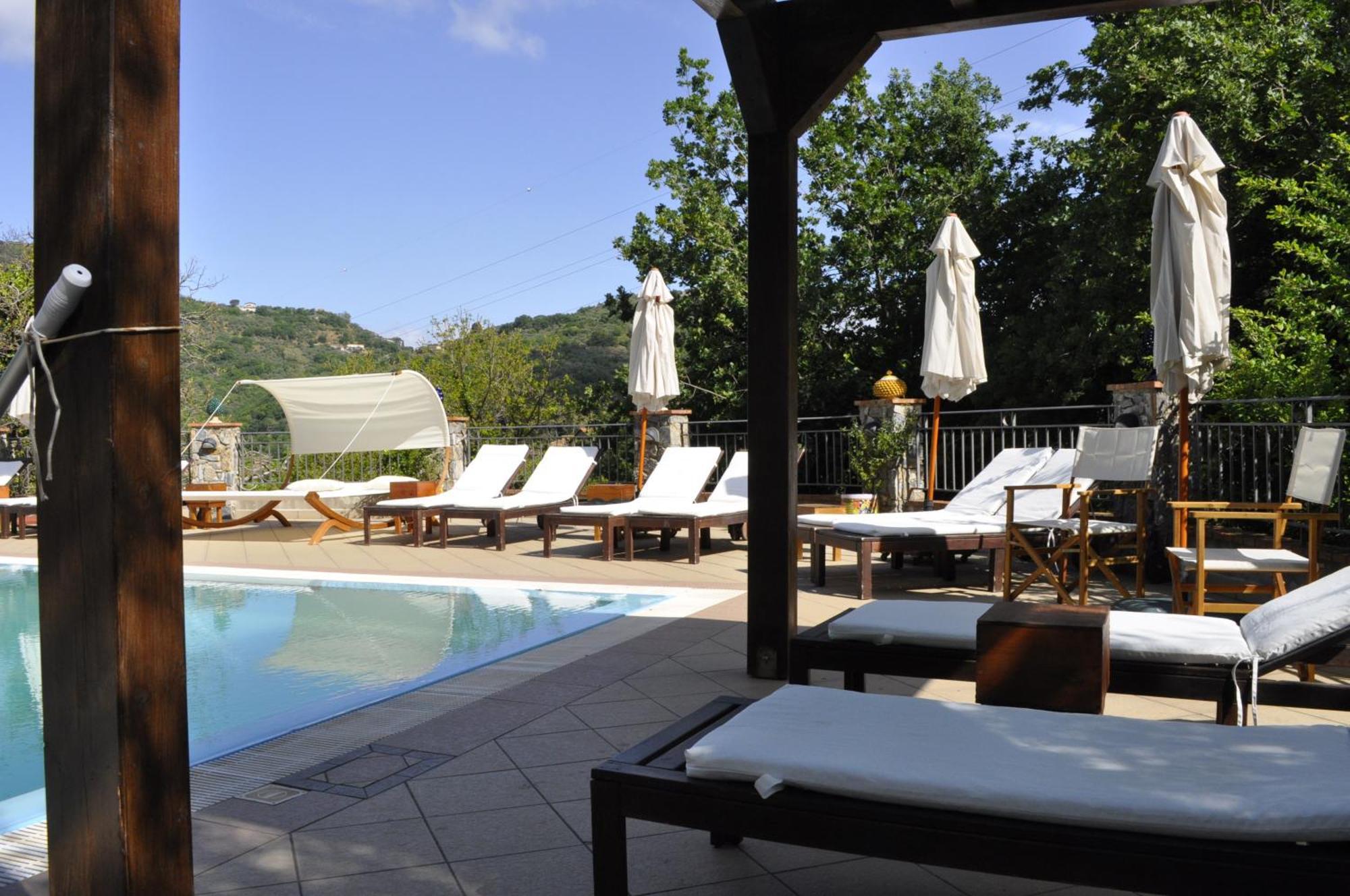 Borgo San Francesco Hotel Gioiosa Marea Ngoại thất bức ảnh