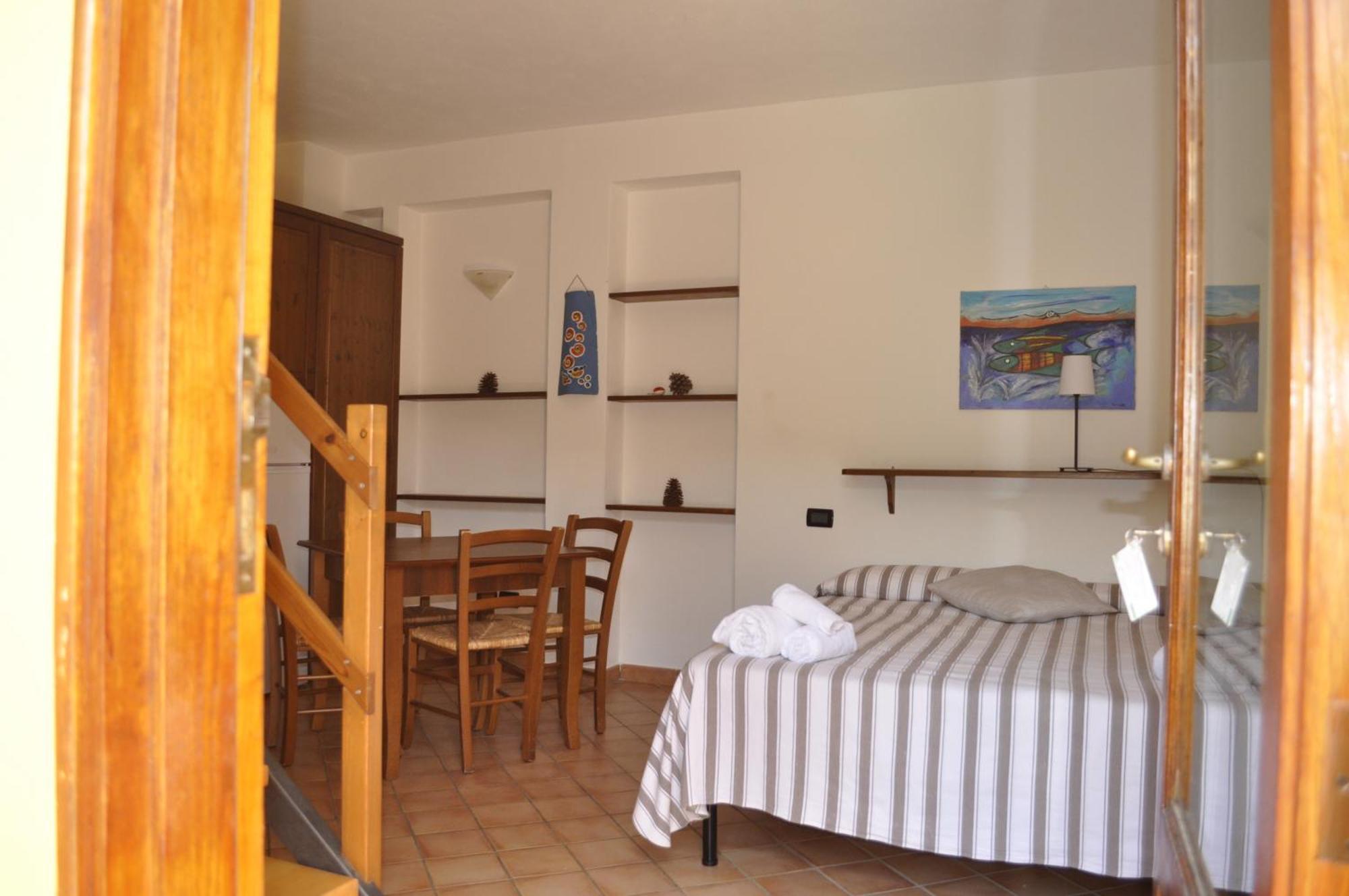 Borgo San Francesco Hotel Gioiosa Marea Ngoại thất bức ảnh