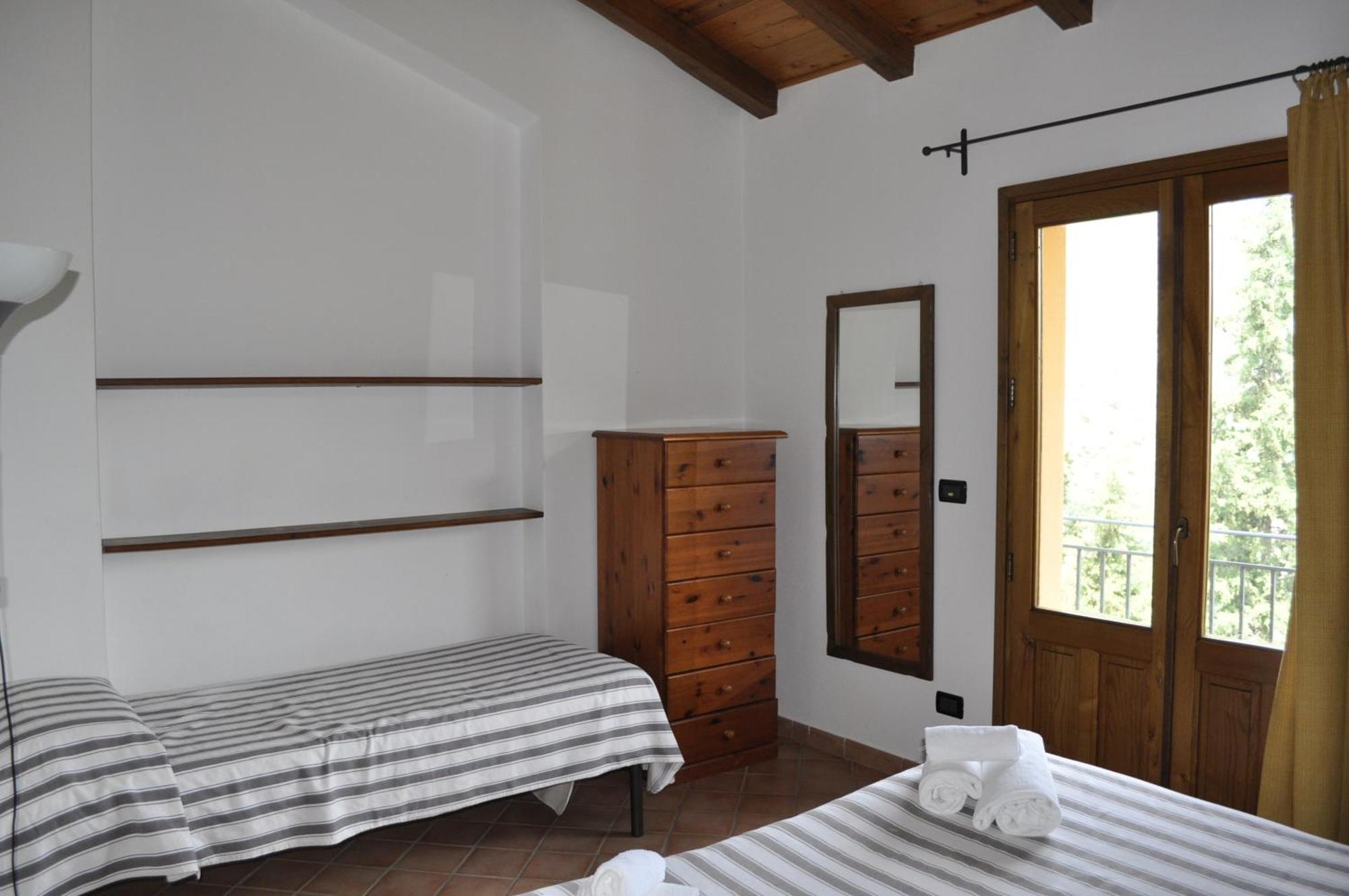 Borgo San Francesco Hotel Gioiosa Marea Phòng bức ảnh