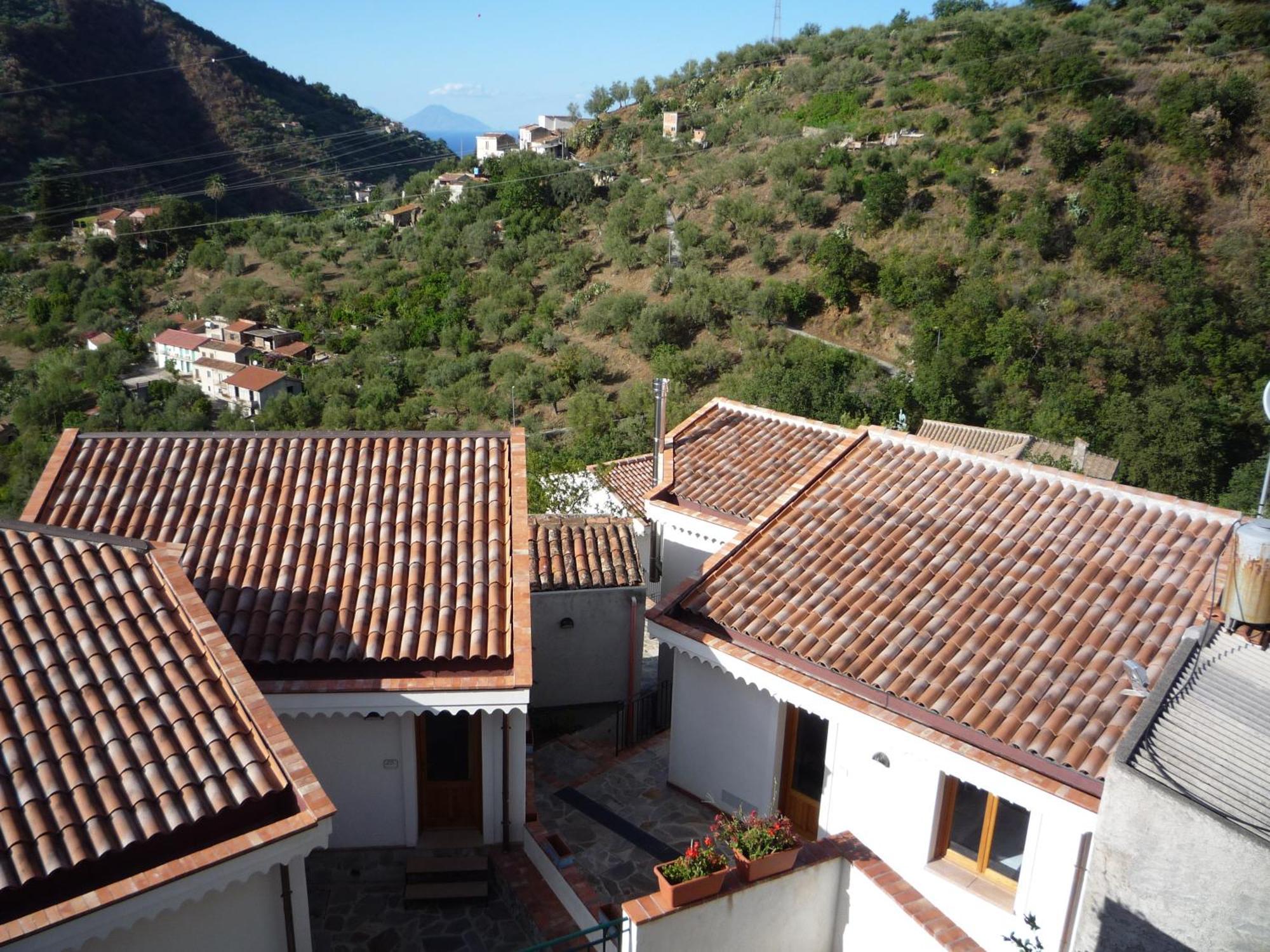 Borgo San Francesco Hotel Gioiosa Marea Ngoại thất bức ảnh